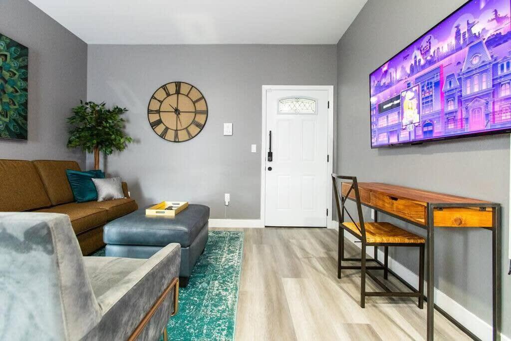 Restaurants-Pets-Professionals-Fastwifi-A C-Patios Apartment San Diego Exterior foto