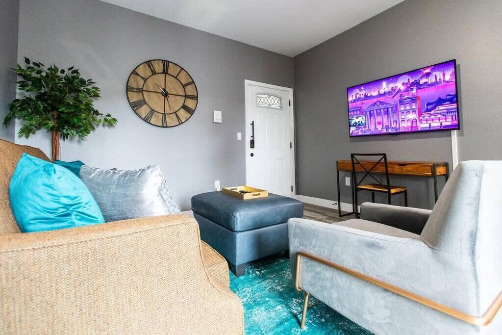 Restaurants-Pets-Professionals-Fastwifi-A C-Patios Apartment San Diego Exterior foto